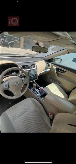 نيسان ألتيما